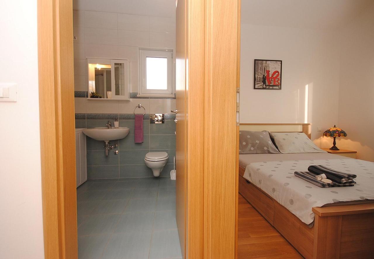 Apartment Noel Rogoznica  Esterno foto
