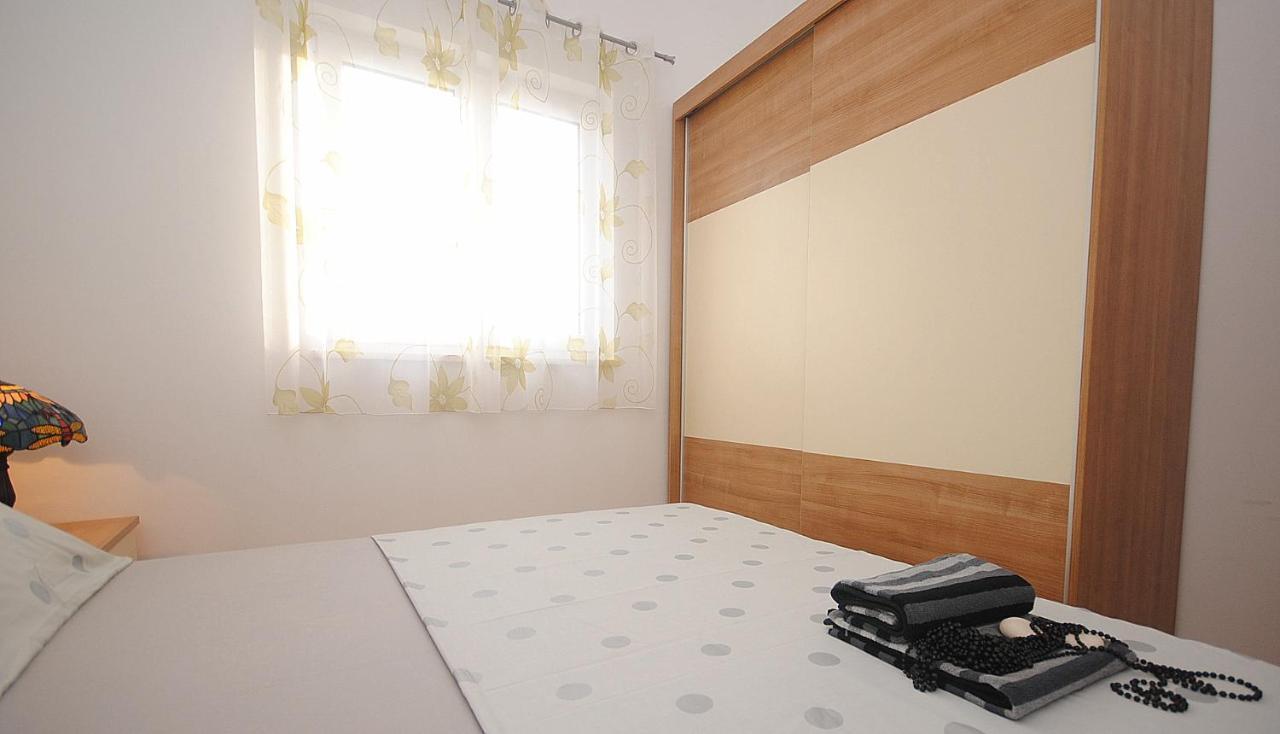 Apartment Noel Rogoznica  Esterno foto